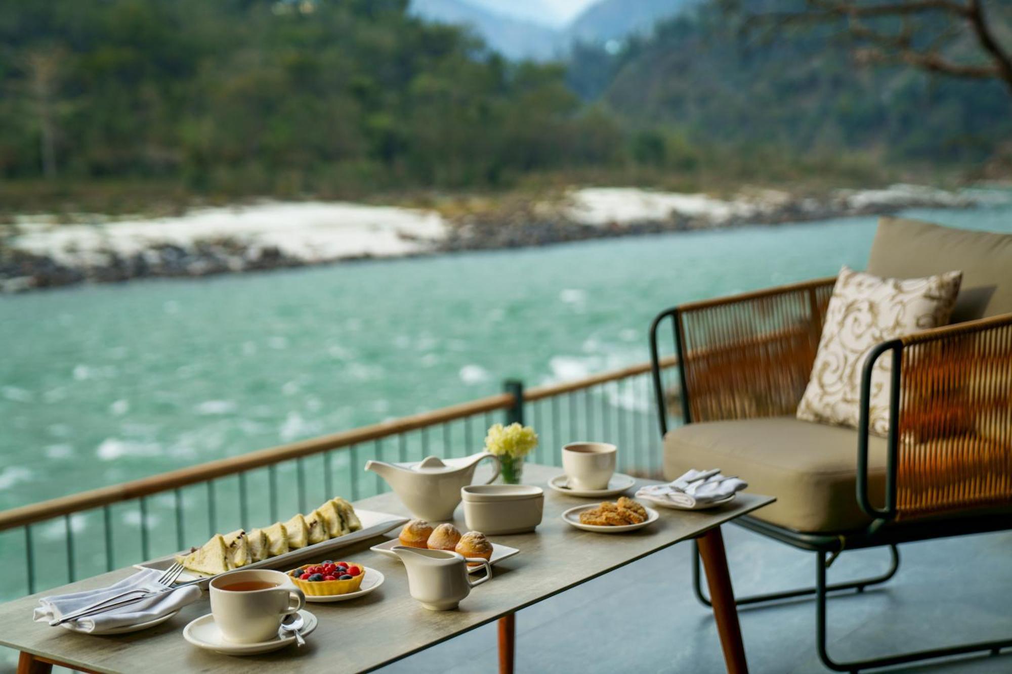 Hotel Anand Kashi By The Ganges Rishikesh - Ihcl Seleqtions Sirasu Exteriér fotografie
