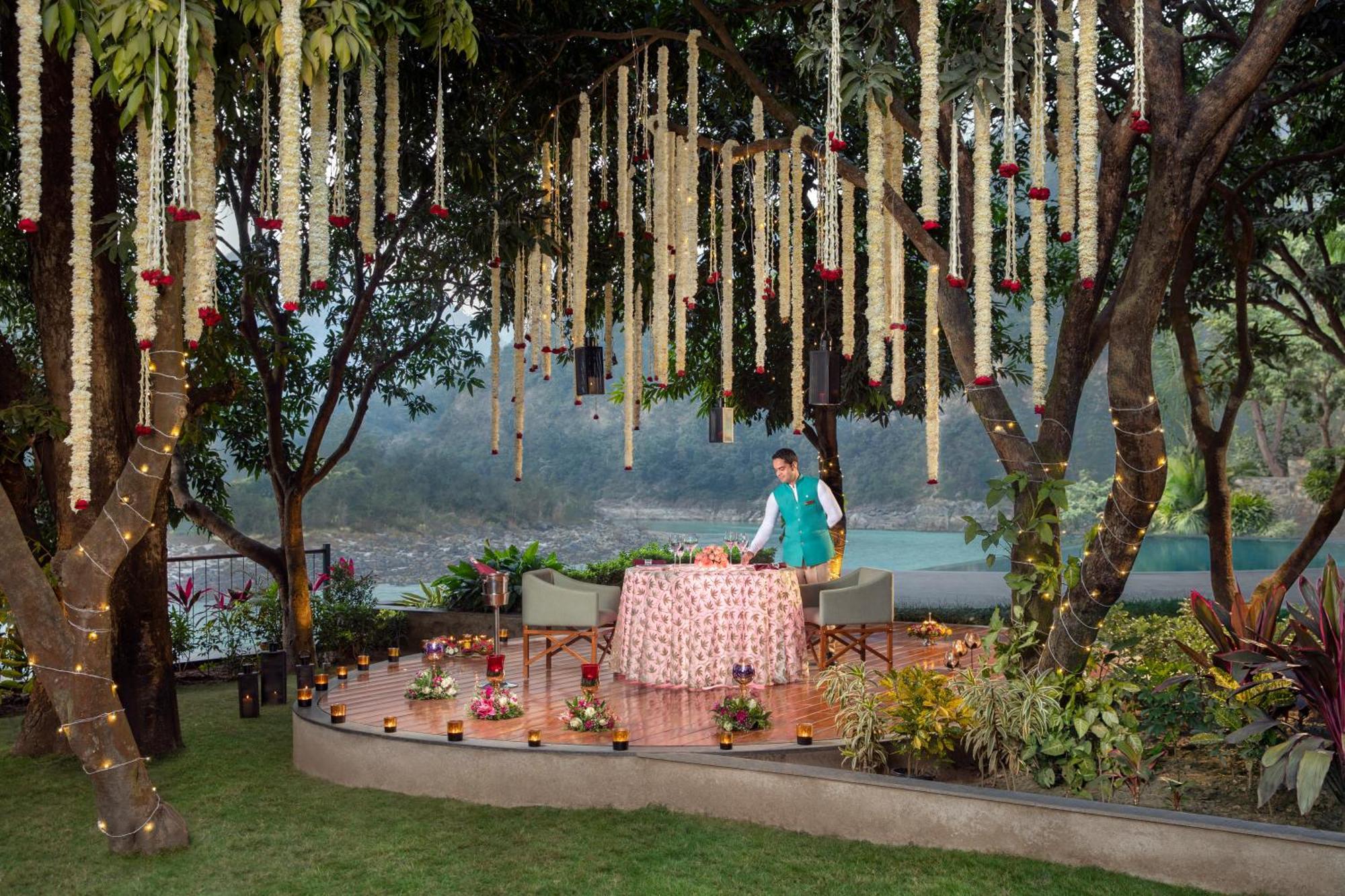 Hotel Anand Kashi By The Ganges Rishikesh - Ihcl Seleqtions Sirasu Exteriér fotografie